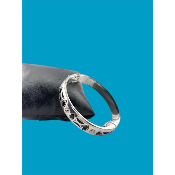 Brighton Capella Black Enamel Rhinestone Magnetic Clasp Hinged Bracelet - Picture 6 of 9